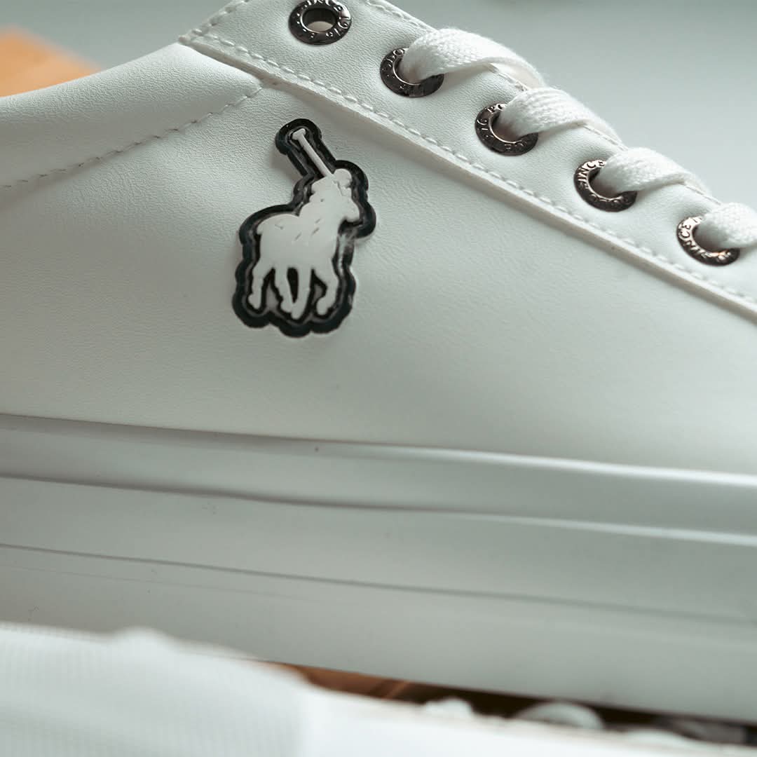 Honeybeee Classic White Sneaker – Executive Edition (HB-S01)